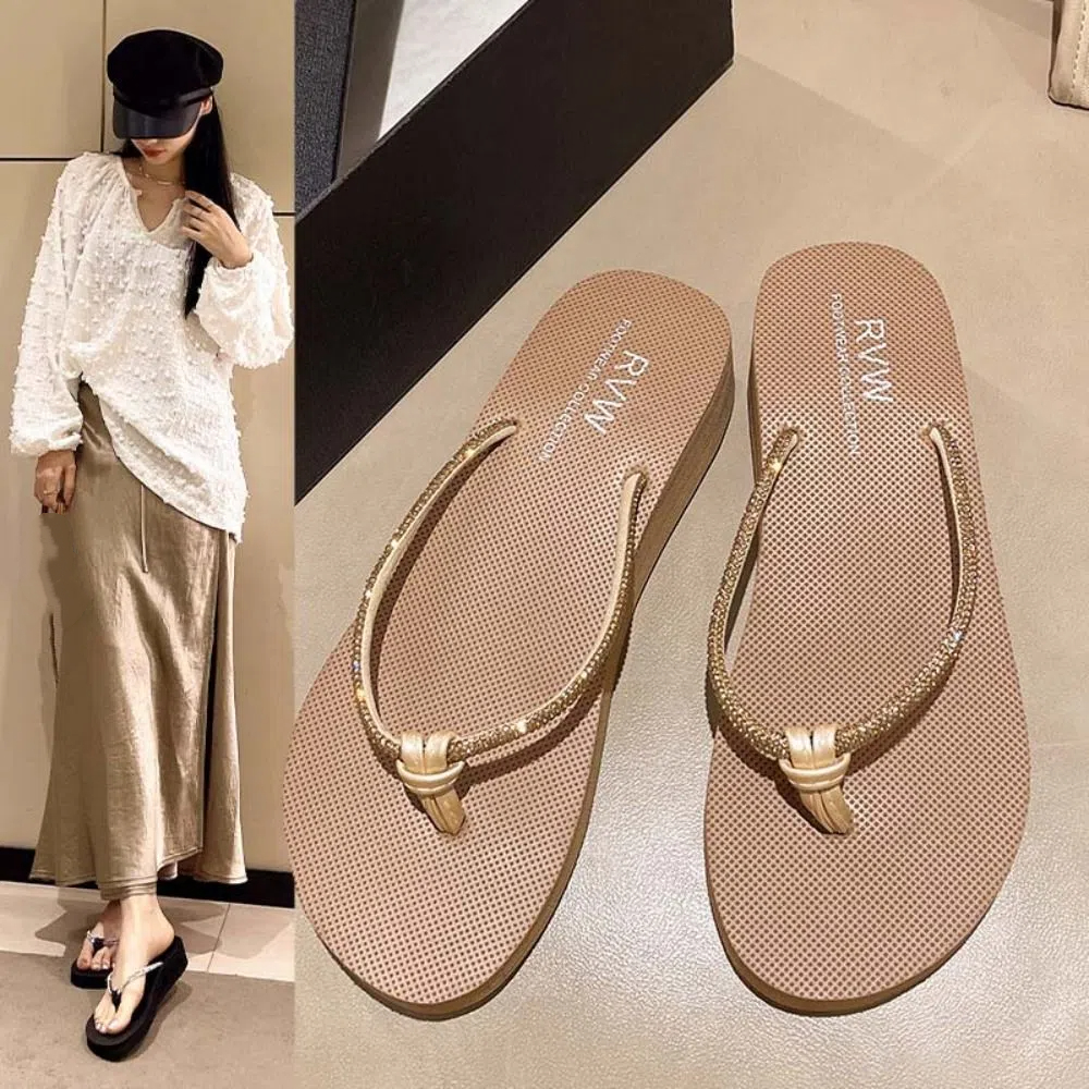 Fashion PVC Crystal Flip Flops - Women Shoes Waterproof ulasan dan harga