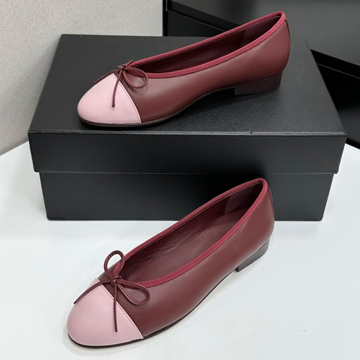 2026 Women's Two-Tone Cap-Toe  - Women Shoes Size ulasan dan harga