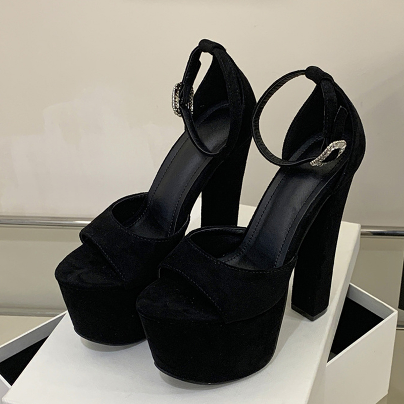 Liyke Model Show Sexy Extreme  - Thong Flat Sandal ulasan dan harga